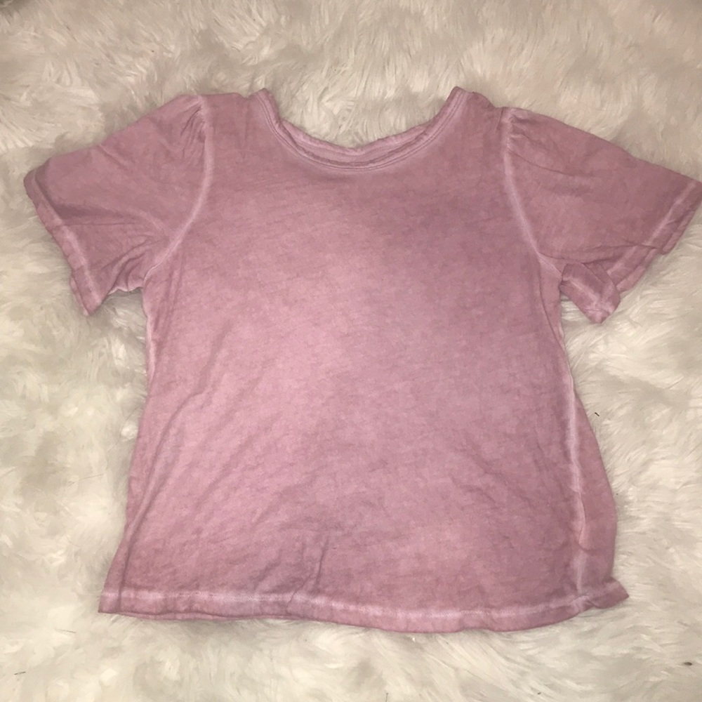 pink shirt